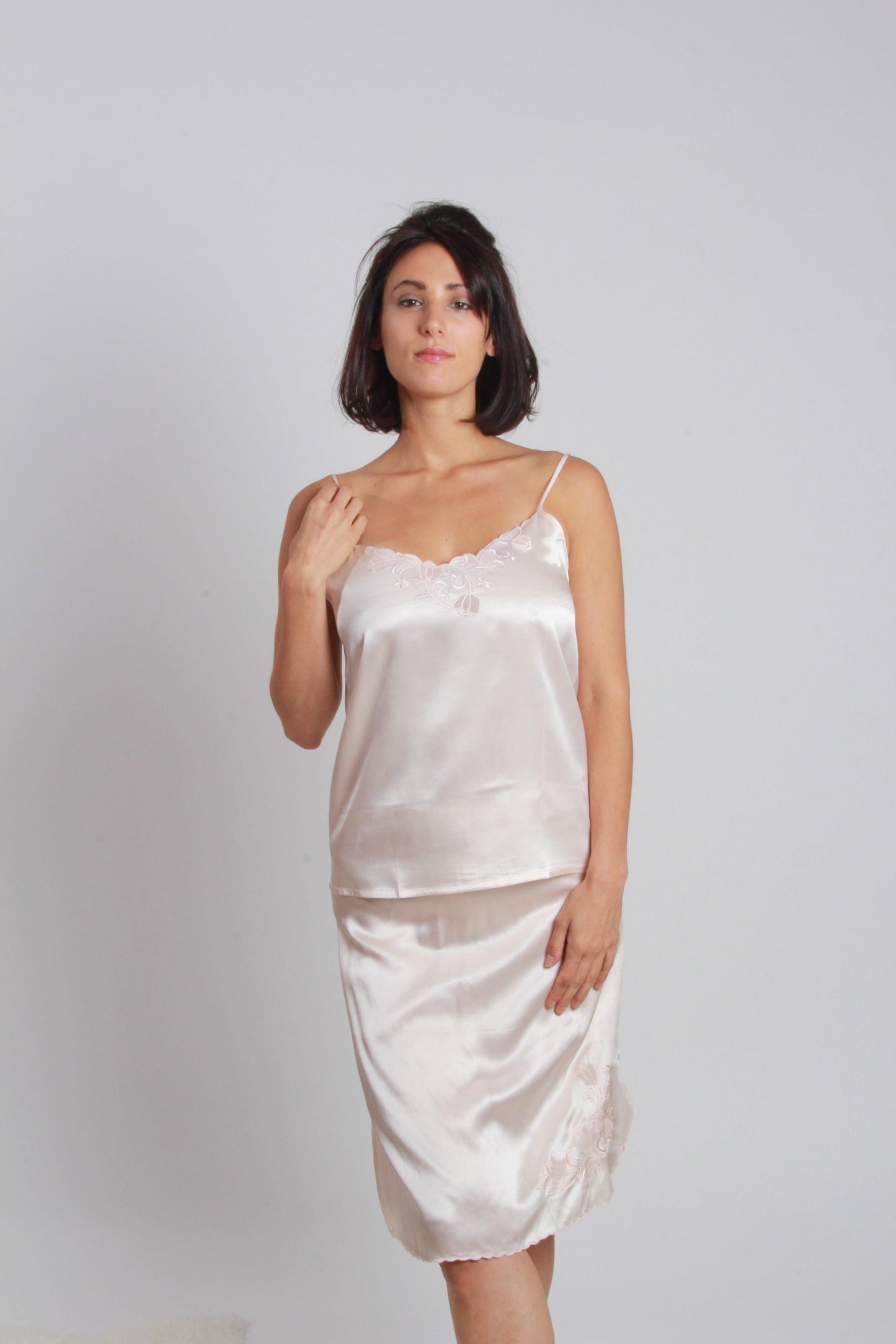 AH-208 Skirt - NineSilk