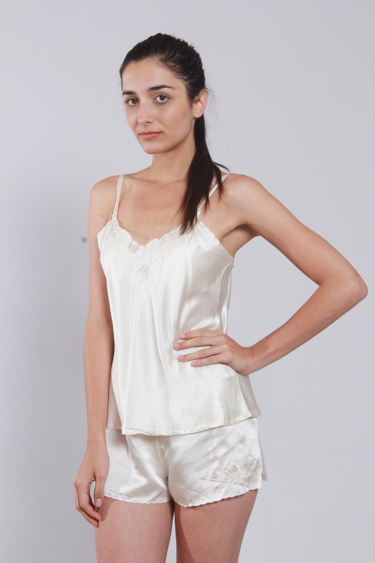 AH-204 3 Pice Set - NineSilk