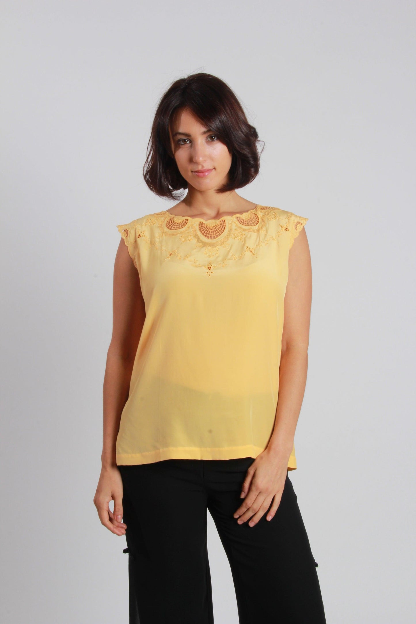 8860W Blouses - NineSilk