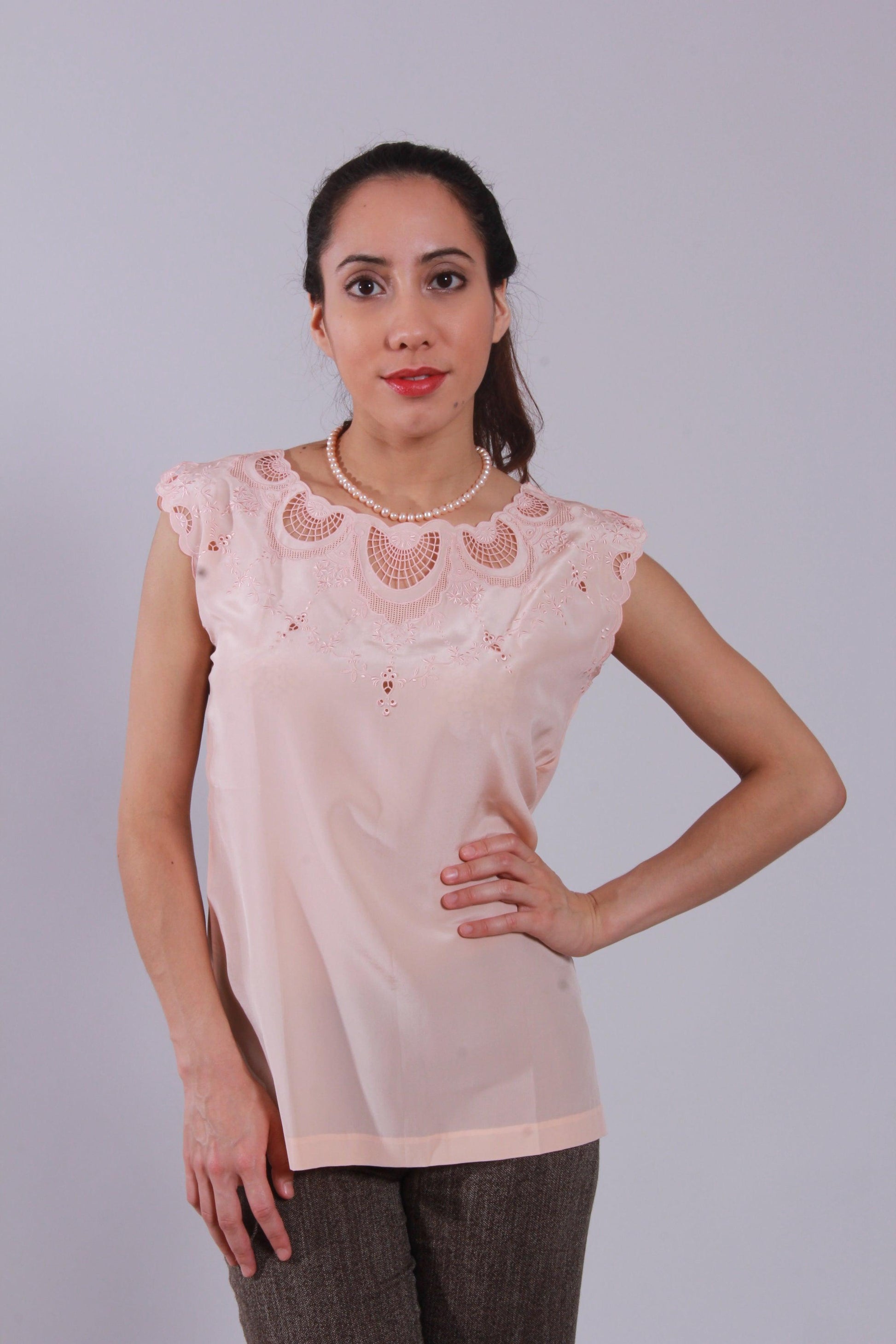 8860W Blouses - NineSilk