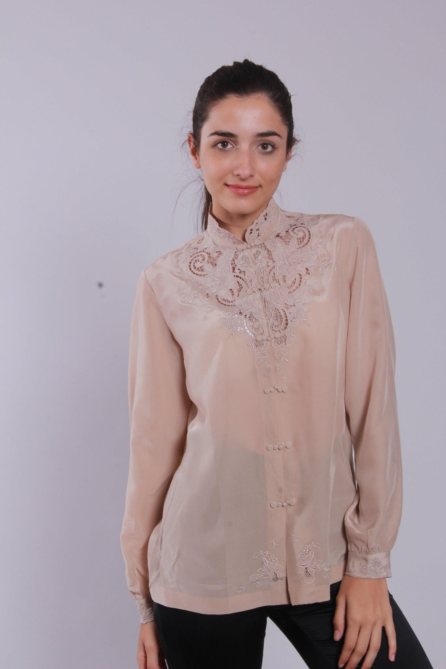 AH-36L Blouse - NineSilk