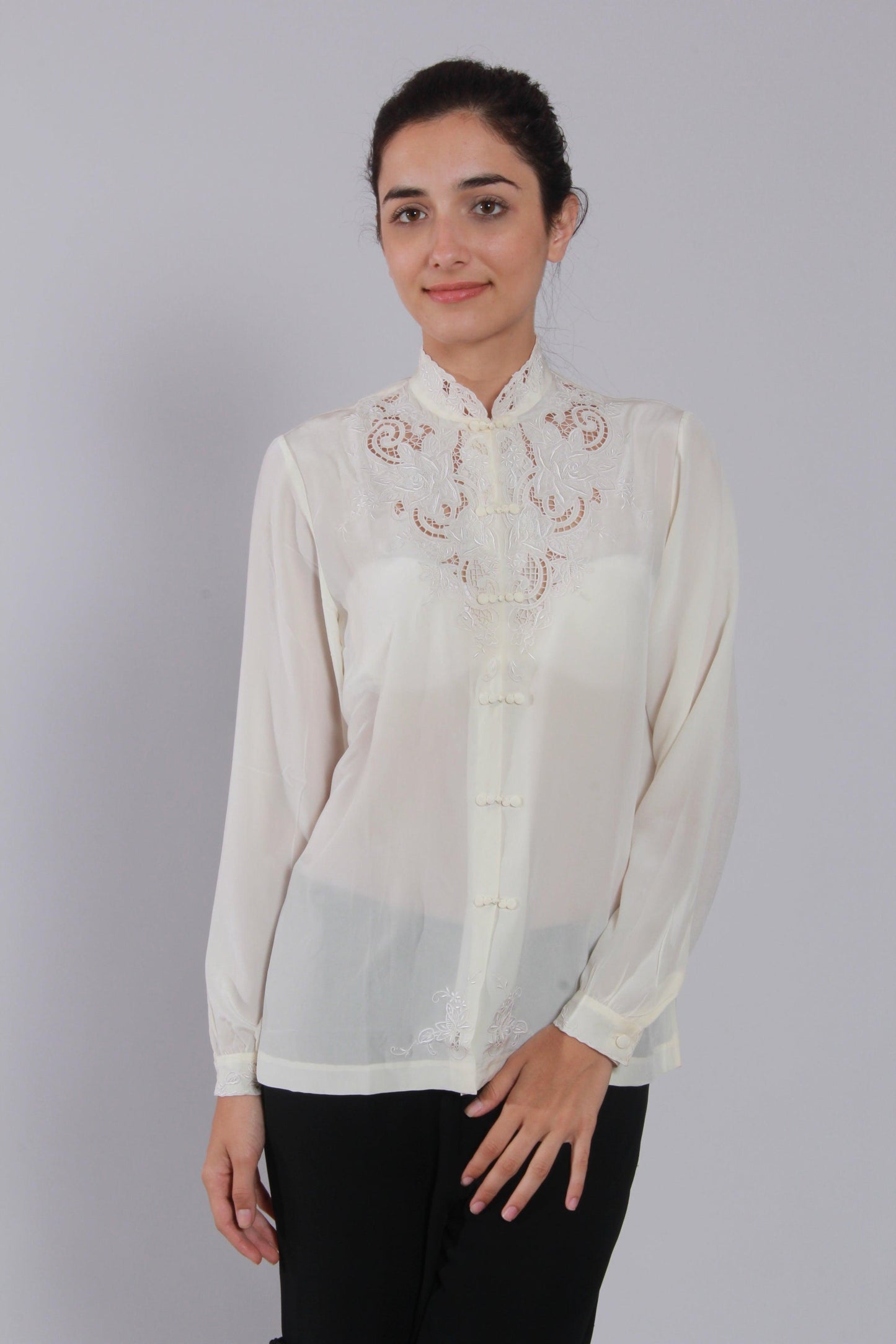 AH-36L Blouse - NineSilk