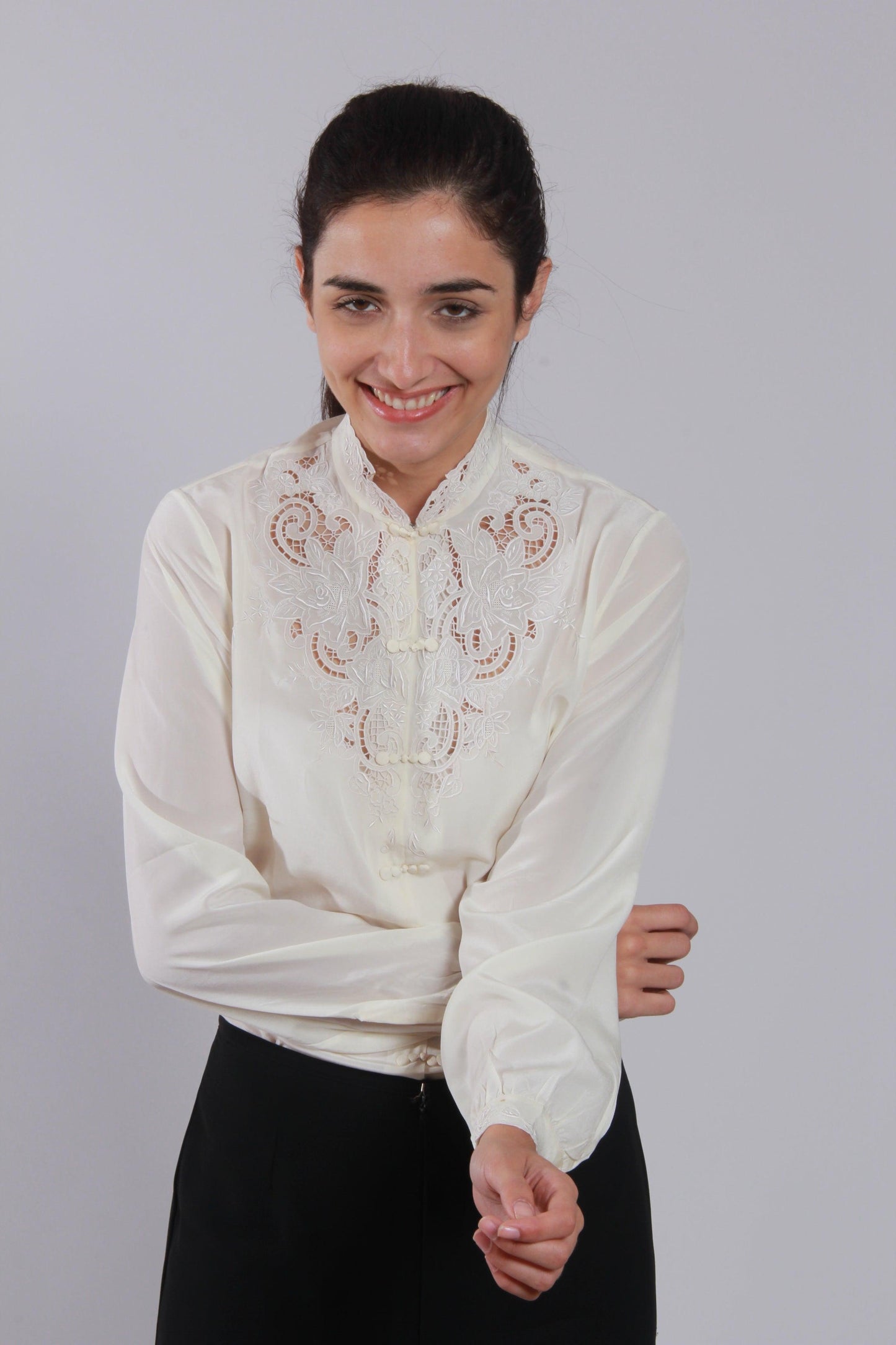 AH-36L Blouse - NineSilk